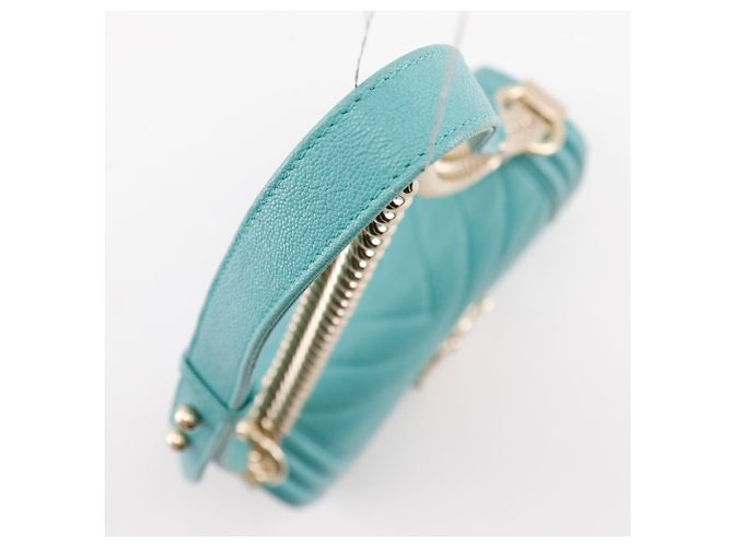 Borsa a tracolla Chanel Boy in verde - vista 5