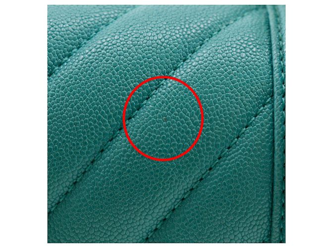 Borsa a tracolla Chanel Boy in verde - vista 7
