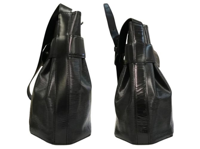 Louis Vuitton Epi Sac Depaule PM Shoulder Bag Nero - vista 4