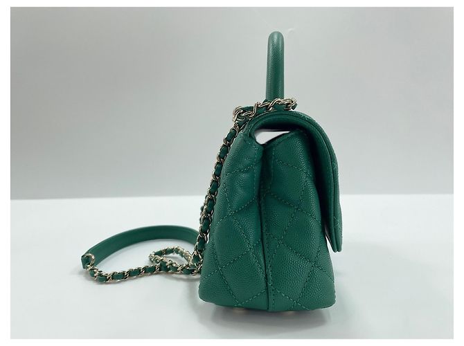 Chanel Coco Handle Schultertasche in Grün - Ansicht 2