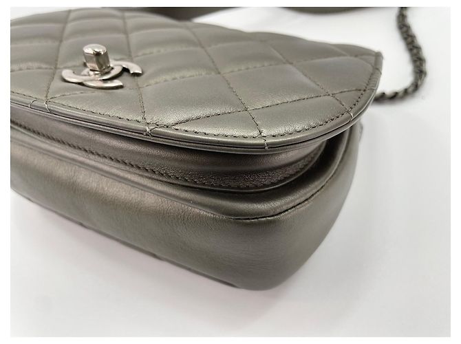 Borsa a tracolla Chanel Matelassé Gold D'oro - vista 7