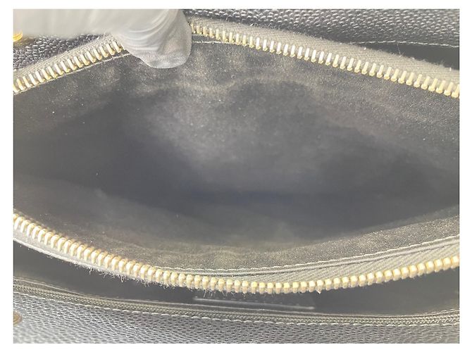 Saco Chanel GST Tote em preto - vista 14