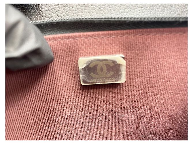Borsa a tracolla Chanel Matelassé Nera Nero - vista 13