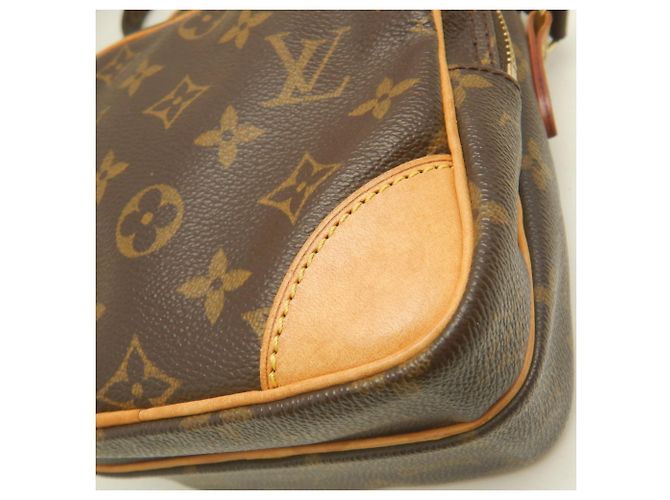 Borsa a tracolla Louis Vuitton Monogram Amazon Marrone - vista 14