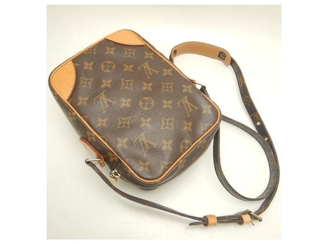Borsa a tracolla Louis Vuitton Monogram Amazon Marrone - vista 3