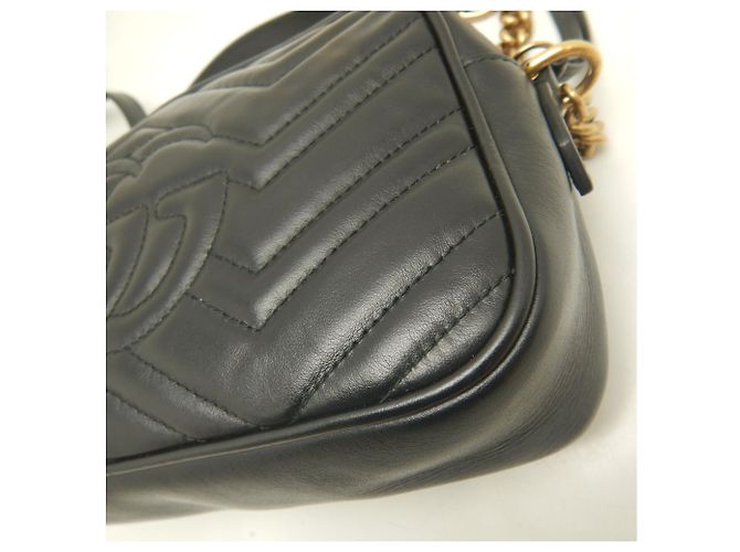 Borsa a tracolla in pelle Gucci GG Marmont Nero - vista 13
