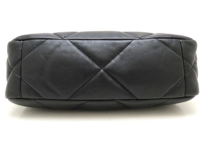 Borsa a tracolla Chanel 19 Nero - vista 4