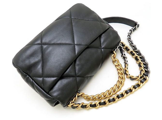 Borsa a tracolla Chanel 19 Nero - vista 5