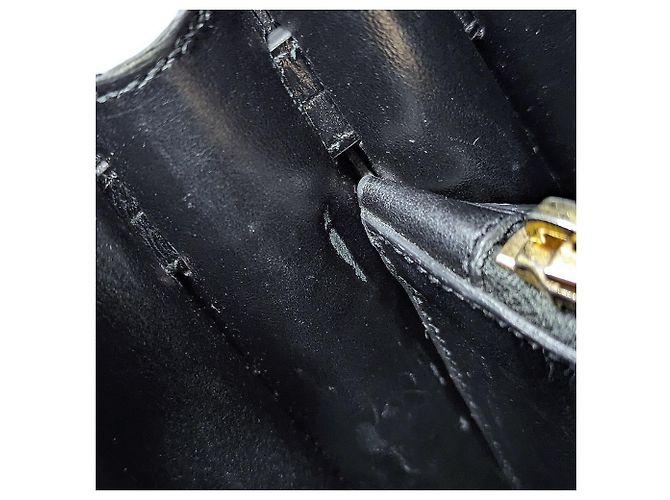 Yves Saint Laurent Sac de Jour Baby Handbag Nero - vista 14
