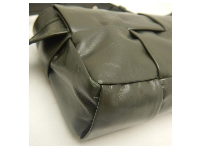 Borsone da vita Bottega Veneta Cassette Maxi Intrecciato Cachi - vista 10