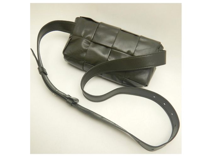 Borsone da vita Bottega Veneta Cassette Maxi Intrecciato Cachi - vista 3