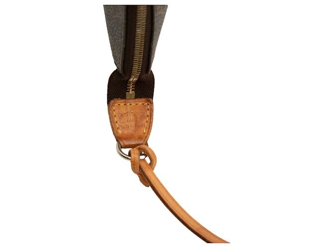 Louis Vuitton Brown Monogram Mini Pochette Accessoires Marrone - vista 5