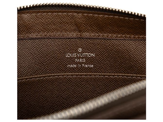 Louis Vuitton Brown Taiga Pochette Baikal Marrone Marrone scuro - vista 5