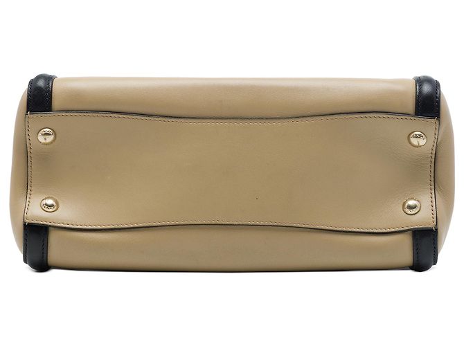 Borsa Tote Convertibile Prada in Nappa con Rifiniture in Saffiano Beige - vista 3