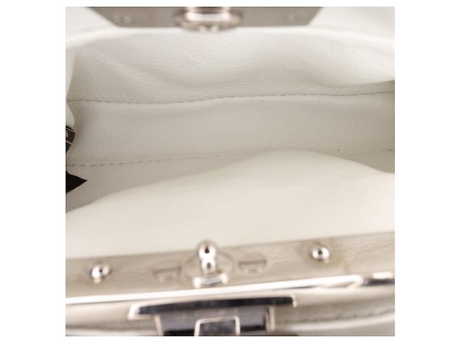 Borsa Satchel Fendi Peekaboo Iconic in vitello bianco con micro borchie Bianco sporco - vista 6