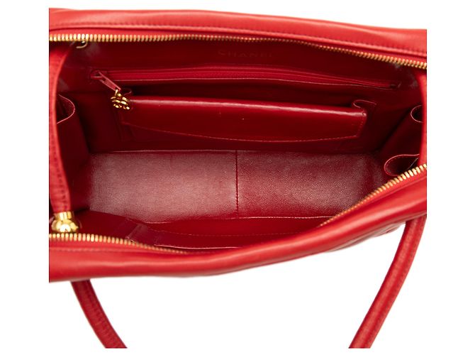 Borsa a tracolla Chanel Red CC Chevron in pelle d'agnello Rosso - vista 4