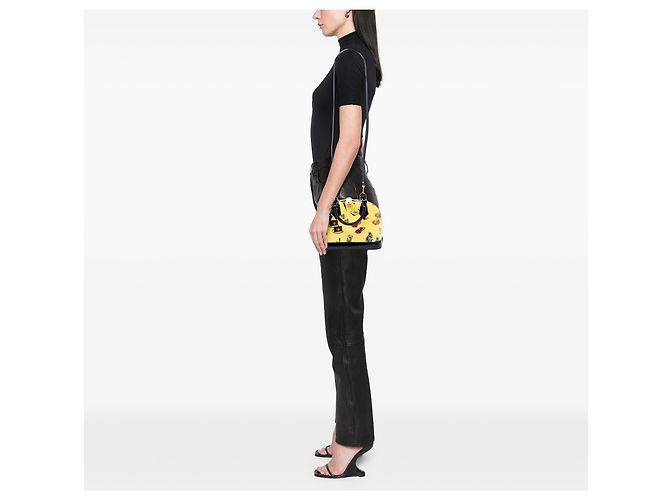 Louis Vuitton Yellow Monogram Vernis Stickers Alma BB Giallo - vista 6