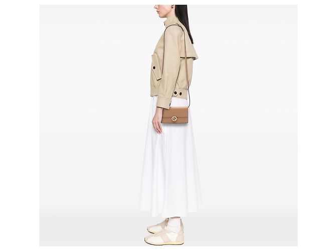Cartera con cadena Gucci de piel de becerro beige con G entrelazadas - vista 6