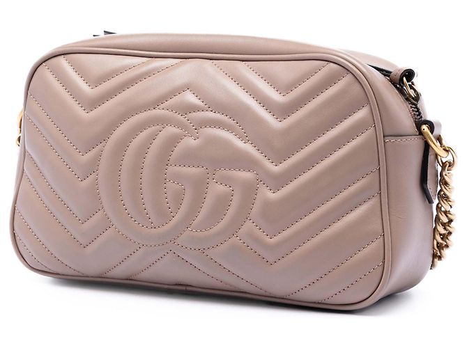 Borsa a tracolla Gucci Small GG Marmont in pelle matelassé marrone Carne - vista 2
