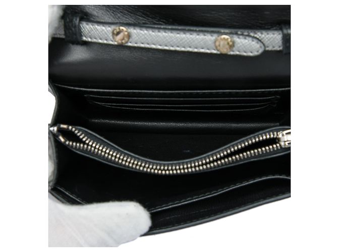 Prada Silver Saffiano Geldbörse mit Riemen Silber - Ansicht 4