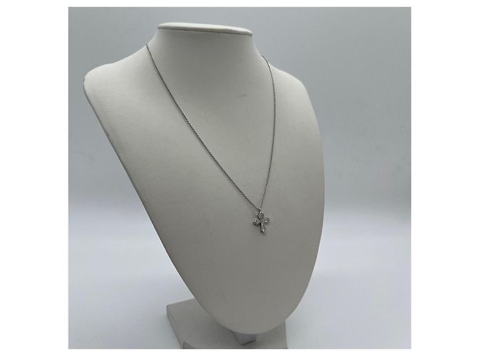 Collana Graff Ice Crystal Croce in Diamanti Argento - vista 7