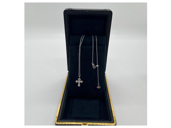 Collana Graff Ice Crystal Croce in Diamanti Argento - vista 9