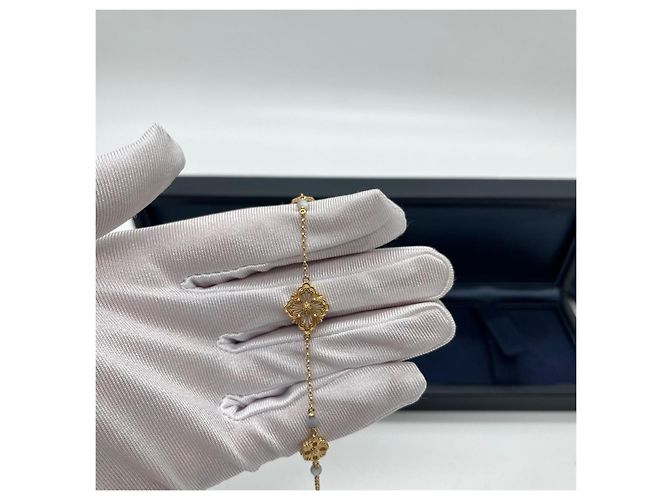 Bracciale Buccellati Opera in Madreperla e Oro 18K D'oro - vista 4