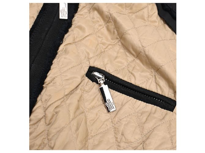 Casaco acolchoado com fecho Moncler com múltiplos bolsos em poliamida bege Preto - vista 13