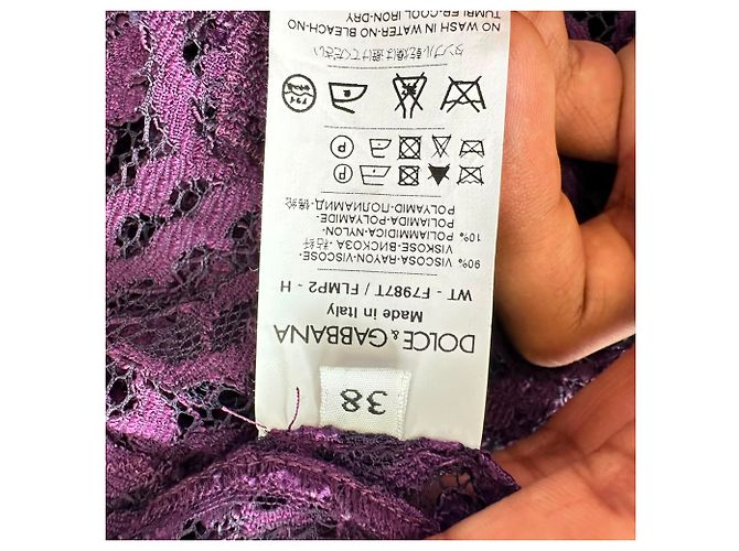 Top de renda sem mangas com decote em V Dolce & Gabbana em viscose violeta Roxo - vista 6