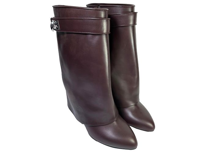 Bottines mi-mollet Givenchy Shark Lock à talon compensé en cuir bordeaux Rouge - vue 4