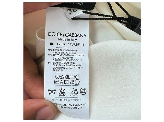 Dolce & Gabbana Langarmbluse aus weißer Seide mit Spitzendetails - Ansicht 5