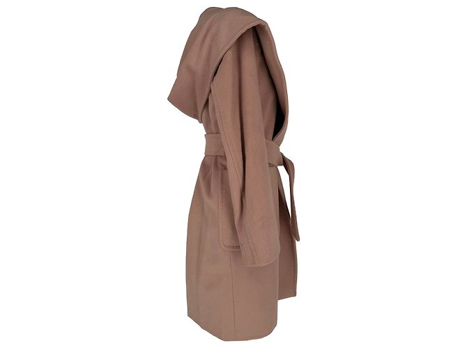 Max Mara Mantel mit Kapuze und Gürtel aus beigem Kamelhaar - Ansicht 2