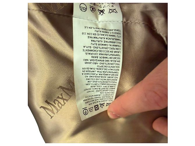 Max Mara Mantel mit Kapuze und Gürtel aus beigem Kamelhaar - Ansicht 8