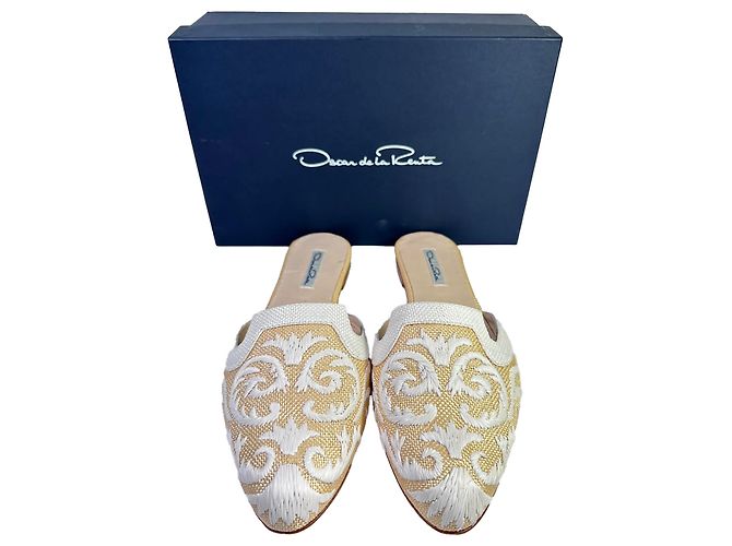 Mules ricamate Oscar De La Renta in rafia beige - vista 13