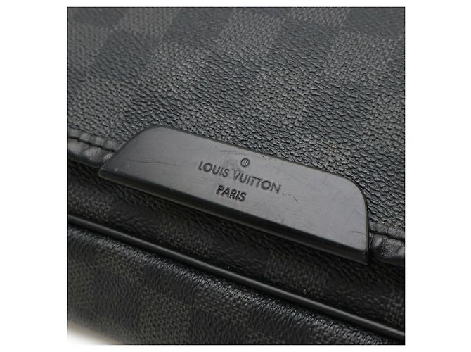 Borsa a Tracolla Louis Vuitton Daniel MM Damier Graphite Nero Grigio - vista 4