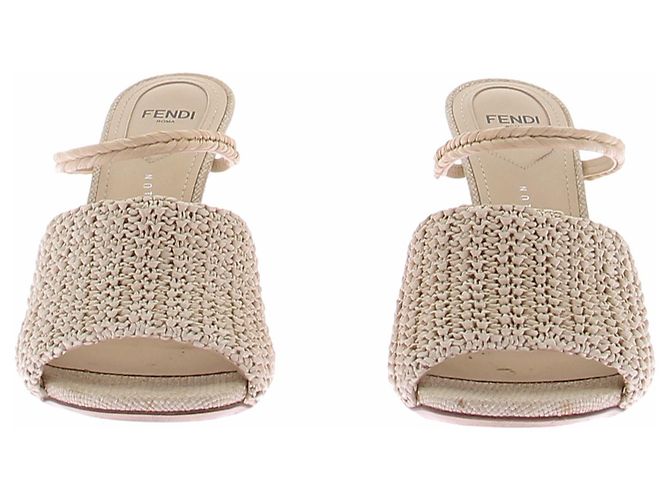 Fendi Sandali First in rafia Beige - vista 3