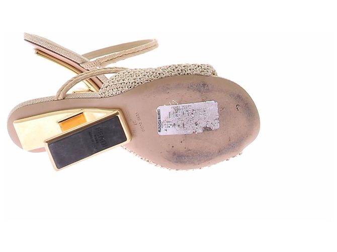 Fendi Sandali First in rafia Beige - vista 5
