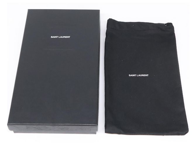 Yves Saint Laurent Tiny Cassandra Leather Wallet Black Golden - view 10