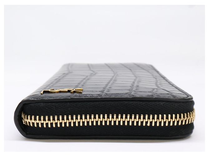 Yves Saint Laurent Tiny Cassandra Leather Wallet Black Golden - view 2