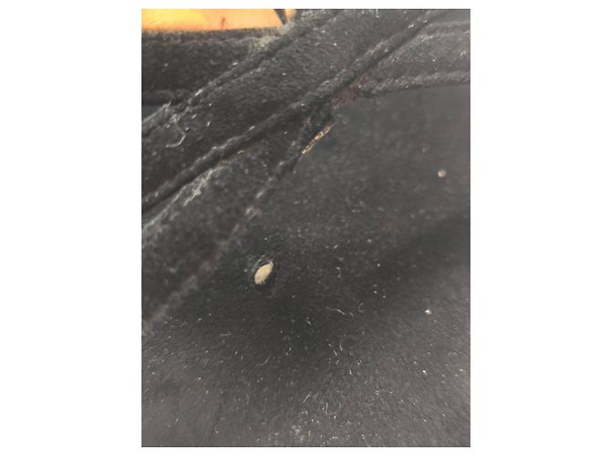 Sandali Chanel in camoscio nero e dettagli dorati D'oro - vista 6