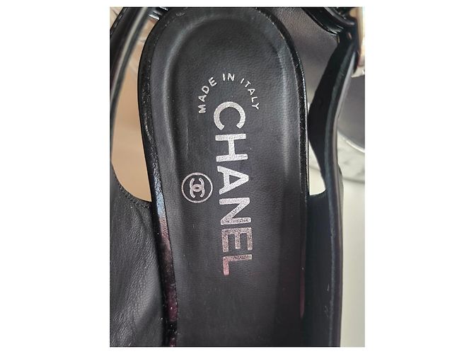 Chanel Sandali con Zeppa in Pelle Nera e Argento Nero Metallico - vista 6