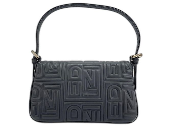 Borsa a tracolla Fendi Mamma Bucket - Black Nero - vista 2