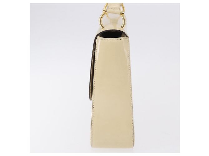 Céline Borsa a Tracolla CELINE Vernice Beige Tono Oro Auth 198345A - vista 3
