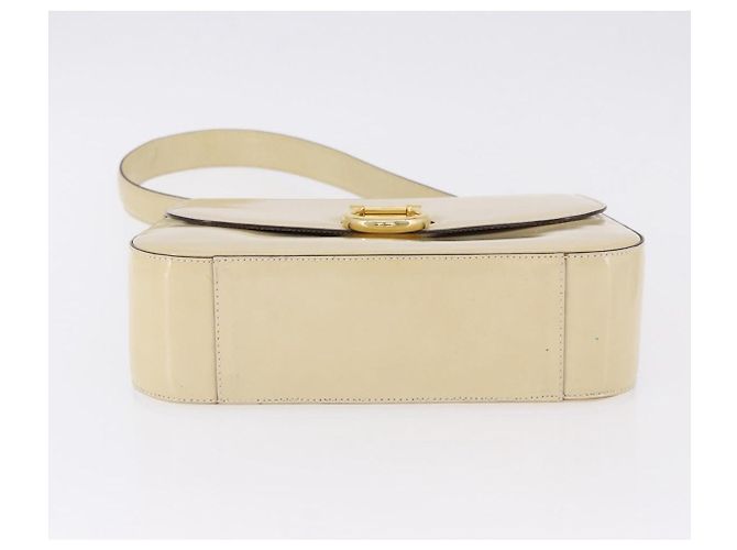 Céline Borsa a Tracolla CELINE Vernice Beige Tono Oro Auth 198345A - vista 5