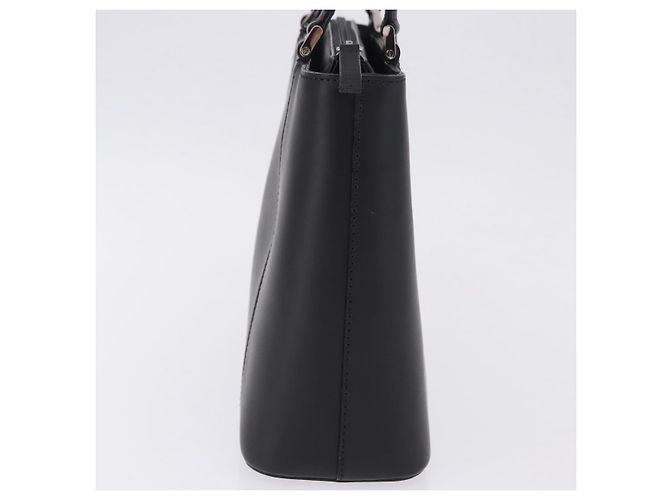 Borsa a mano BURBERRY in pelle nera e argento Auth am12432V Nero - vista 4