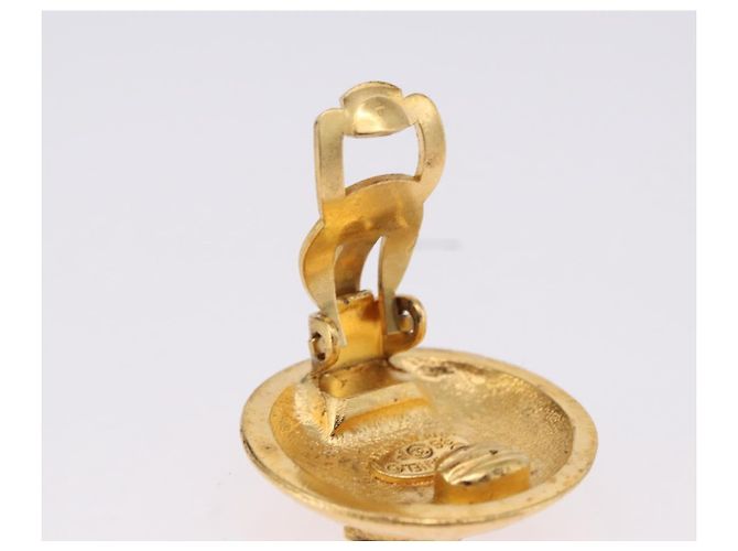 Orecchini CHANEL metallo Gold Tone CC Auth 198844V - vista 5