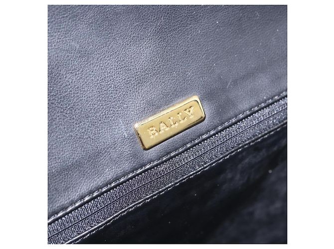 Borsa a tracolla con catena BALLY in pelle nera e oro Auth kk707A Nero D'oro - vista 20