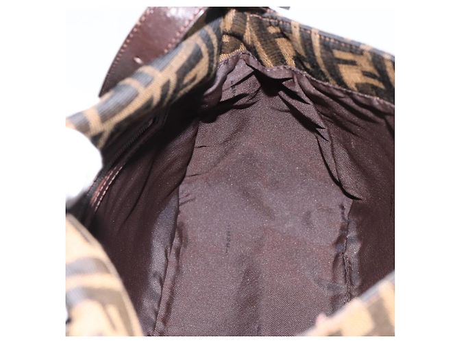 Borsa a tracolla FENDI Zucca Canvas Mamma Baguette Marrone Nero Auth 197339V - vista 18