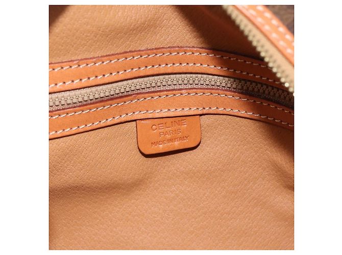 Céline Borsa a mano CELINE Macadam Canvas PVC Leather Brown Gold Auth am12157V Marrone D'oro - vista 18