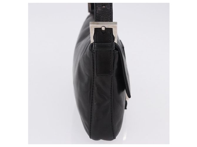 Borsa a spalla FENDI Mamma Baguette in pelle nera e argento Auth 198301SAM Nero - vista 4